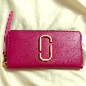 ~ SOLD ~ M0013352 Marc Jacobs Wallet Hibiscus
